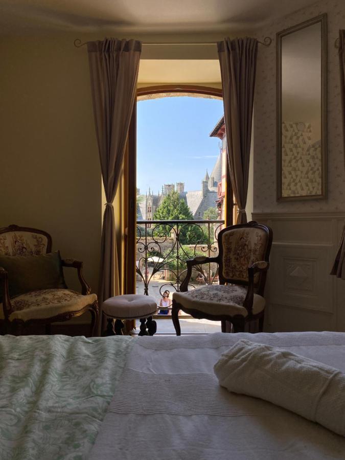 La Maison Du Paon- Josselin Aparthotel Екстериор снимка