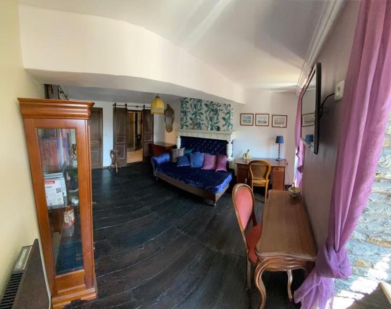 La Maison Du Paon- Josselin Aparthotel Екстериор снимка